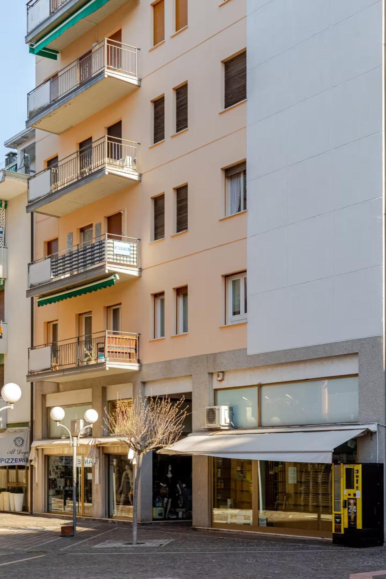 Sunny Home, Appartamento In Centro E Vicino Alla Spiaggia Grado Ngoại thất bức ảnh